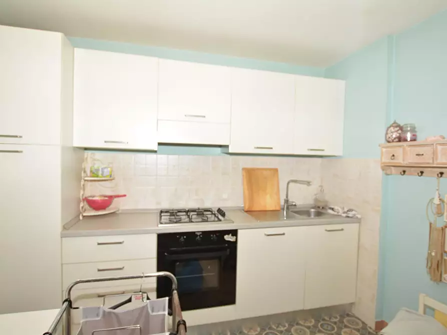 Immagine 17 di Casa bifamiliare in vendita  a Camaiore