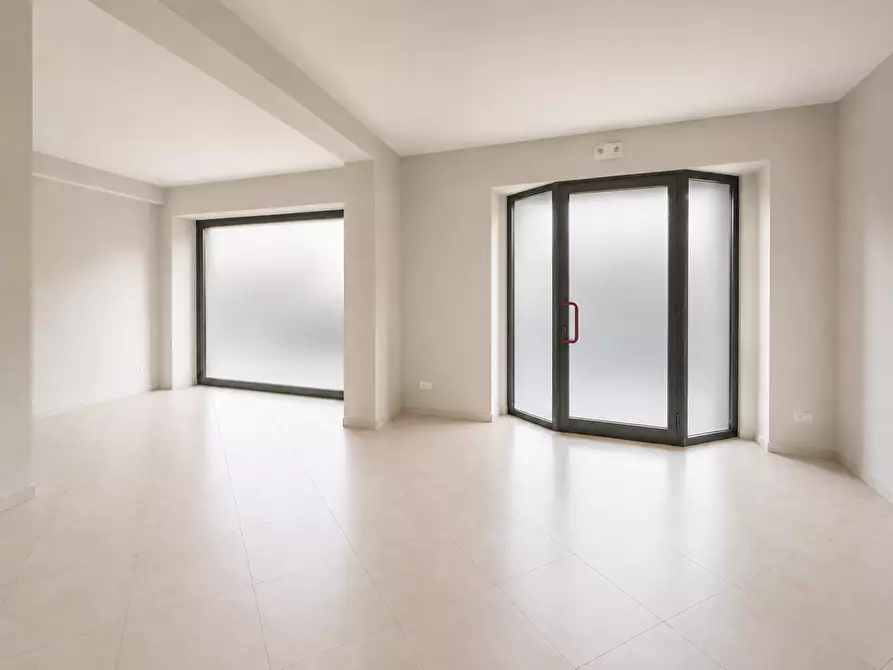 Immagine 11 di Terratetto in vendita  a Cascina