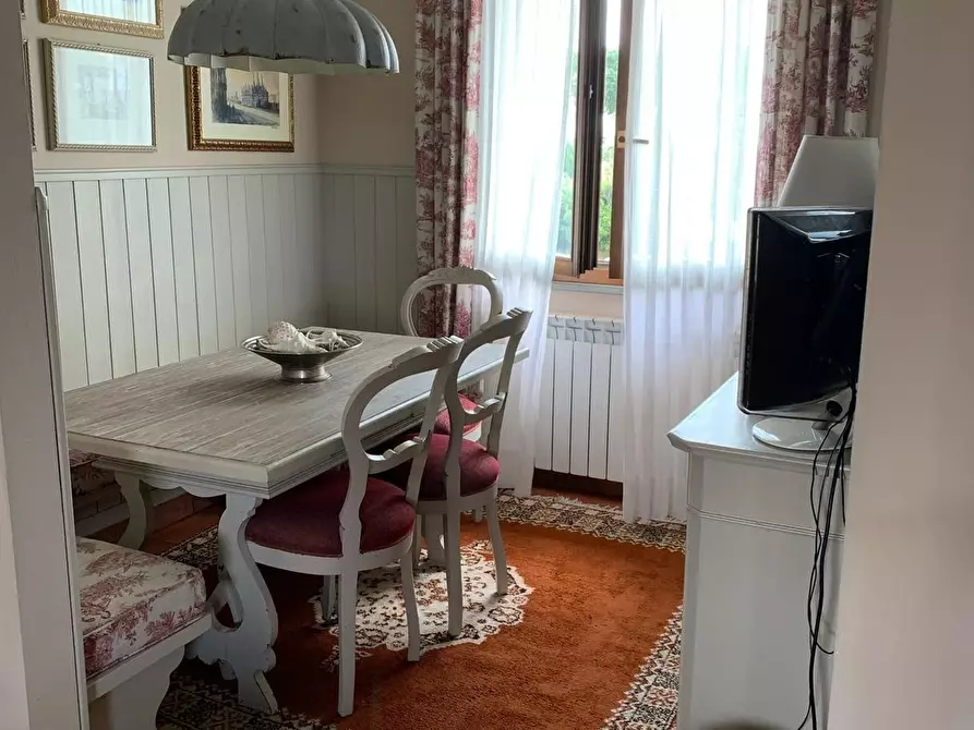 Immagine 13 di Appartamento in vendita  a Pontedera