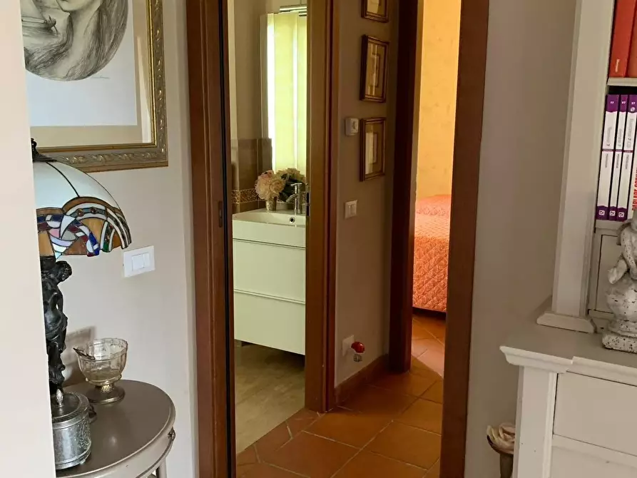 Immagine 10 di Appartamento in vendita  a Pontedera