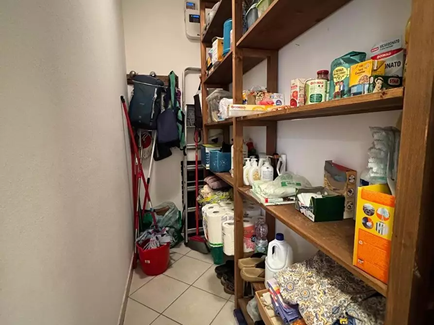 Immagine 26 di Appartamento in vendita  a Pisa