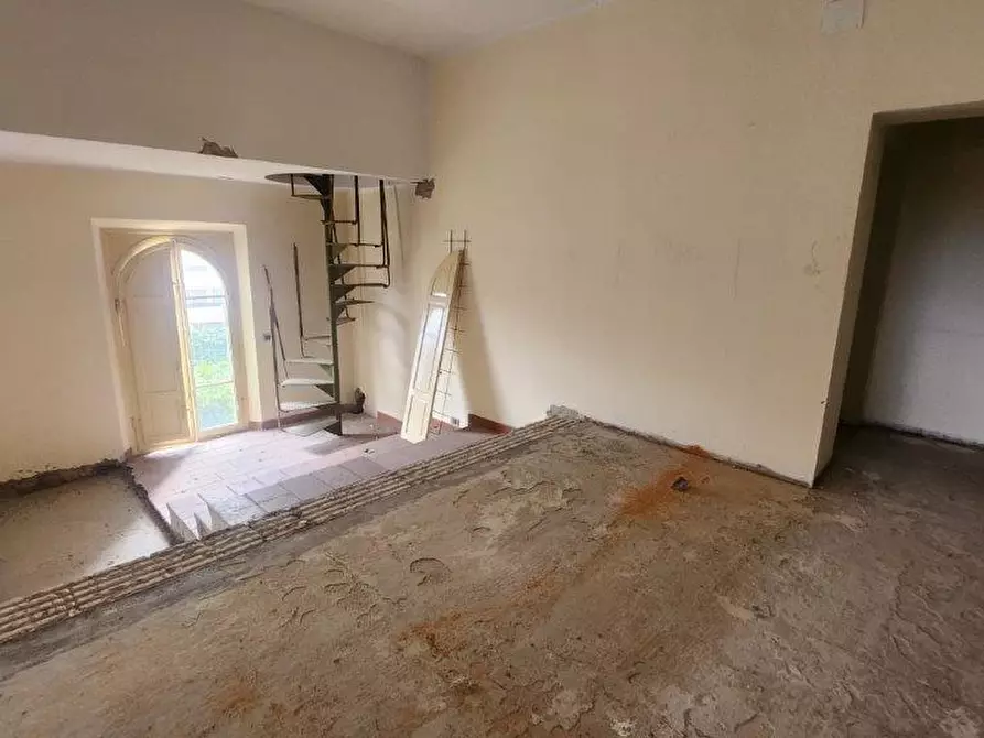 Immagine 6 di Casa bifamiliare in vendita  a Calcinaia