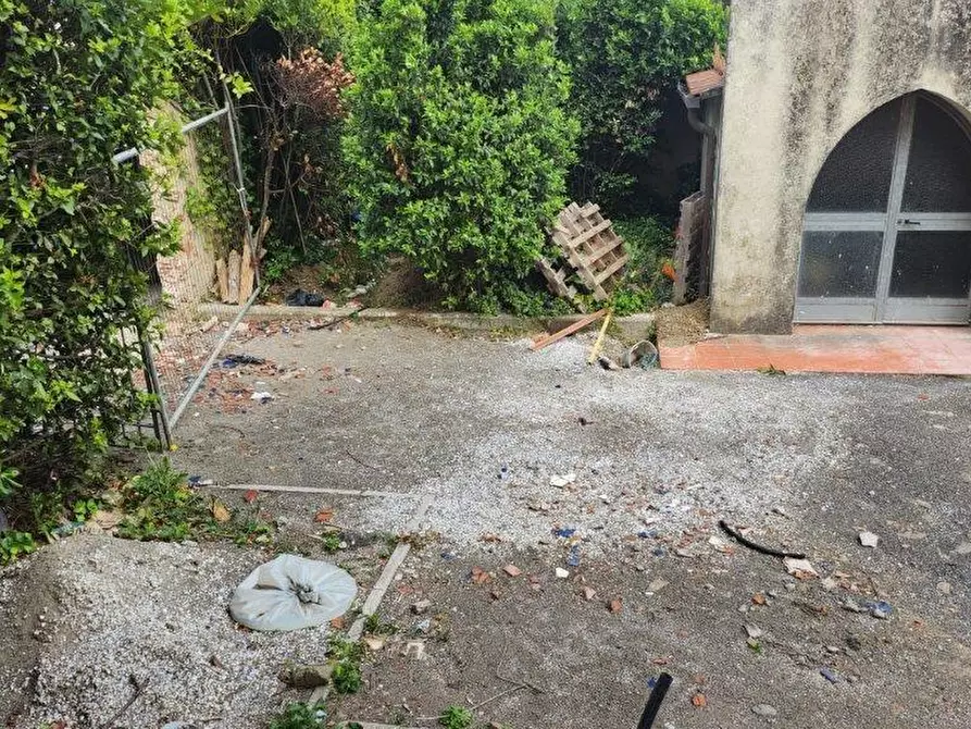Immagine 13 di Casa bifamiliare in vendita  a Calcinaia