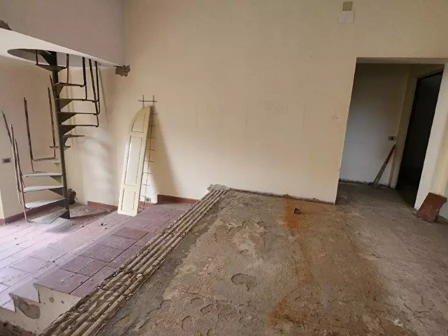 Immagine 3 di Casa bifamiliare in vendita  a Calcinaia