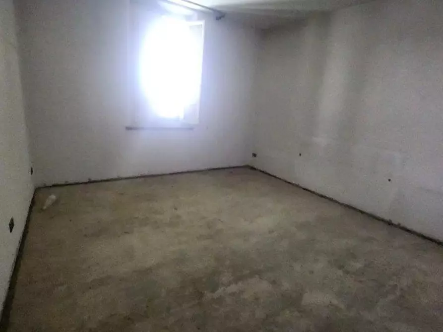 Immagine 7 di Casa bifamiliare in vendita  a Calcinaia
