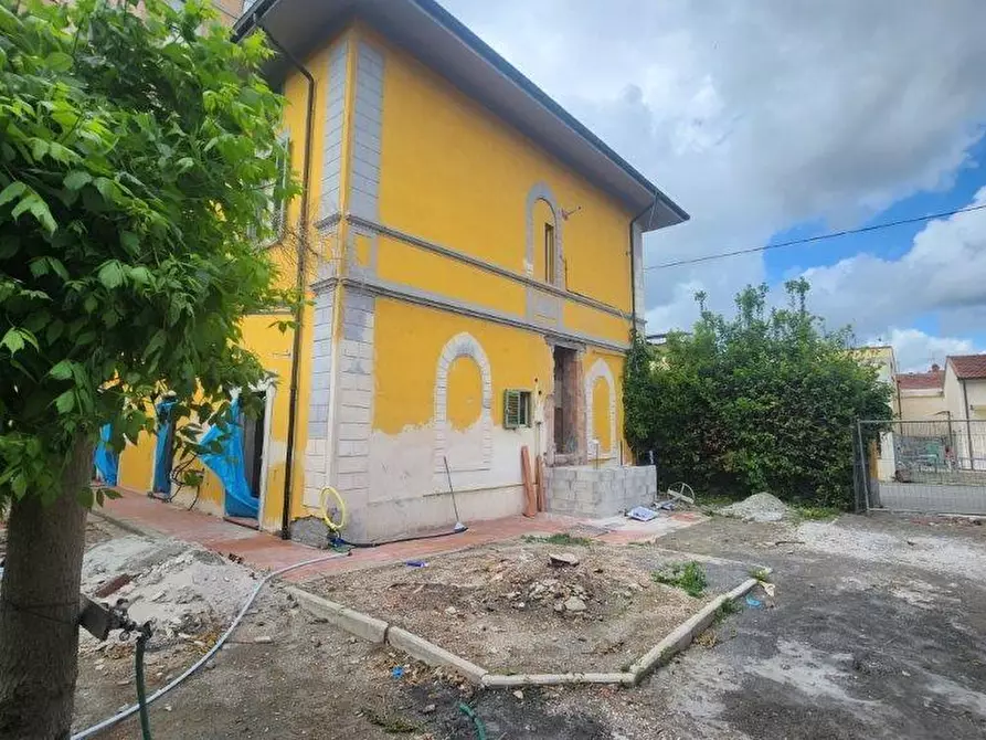 Immagine 15 di Casa bifamiliare in vendita  a Calcinaia