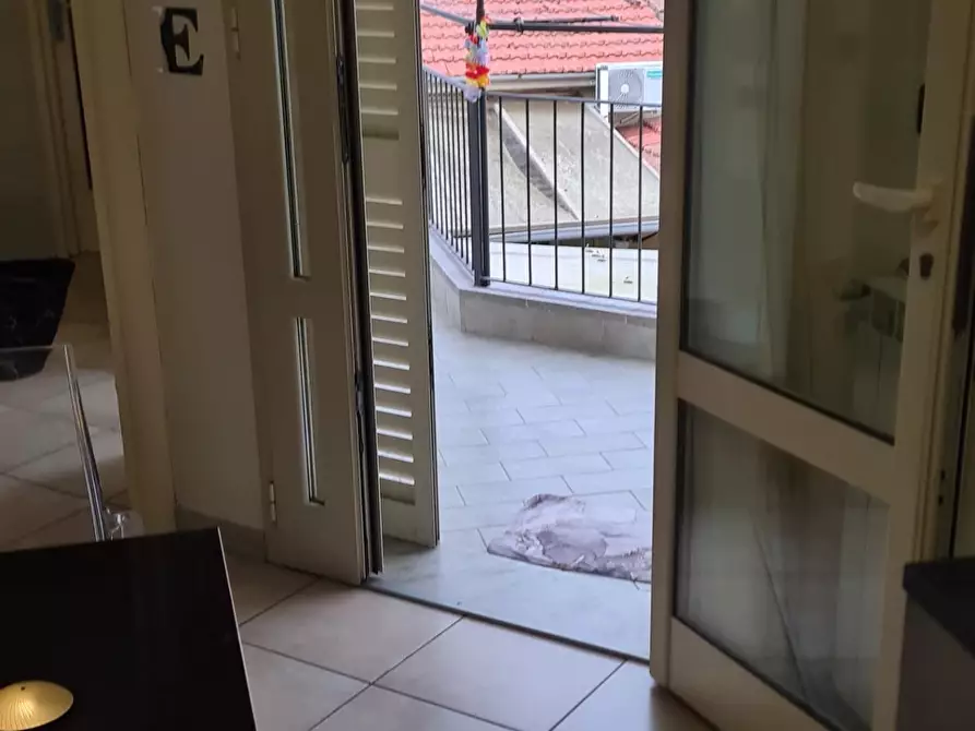 Immagine 7 di Appartamento in vendita  a Viareggio