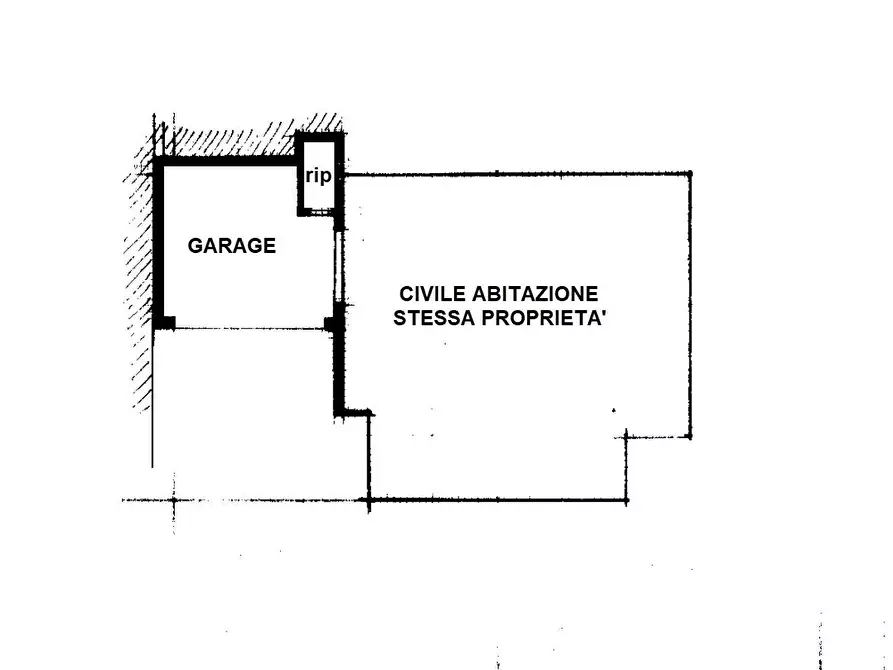 Immagine 34 di Villa in vendita  a Massa