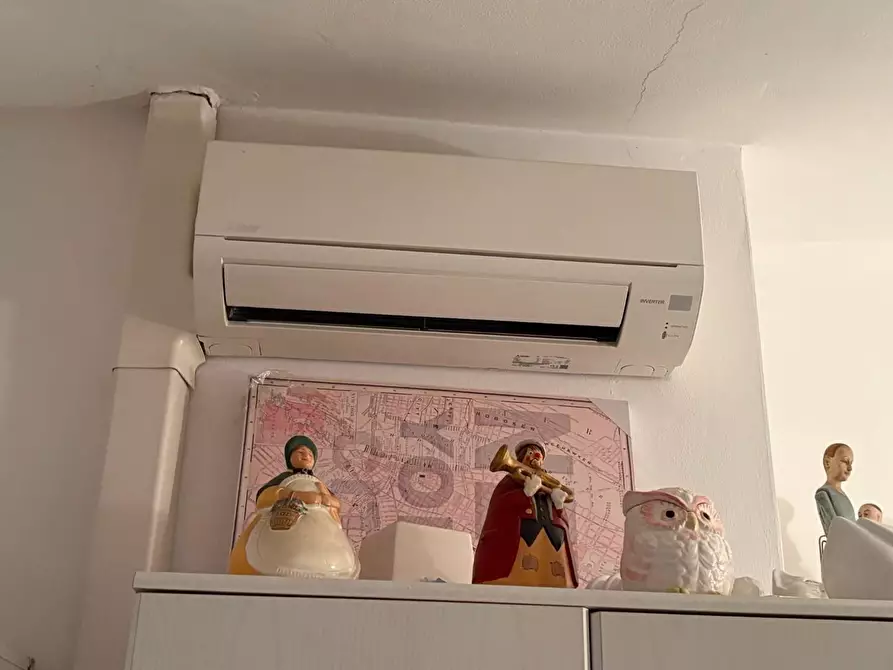 Immagine 18 di Appartamento in vendita  a Montignoso
