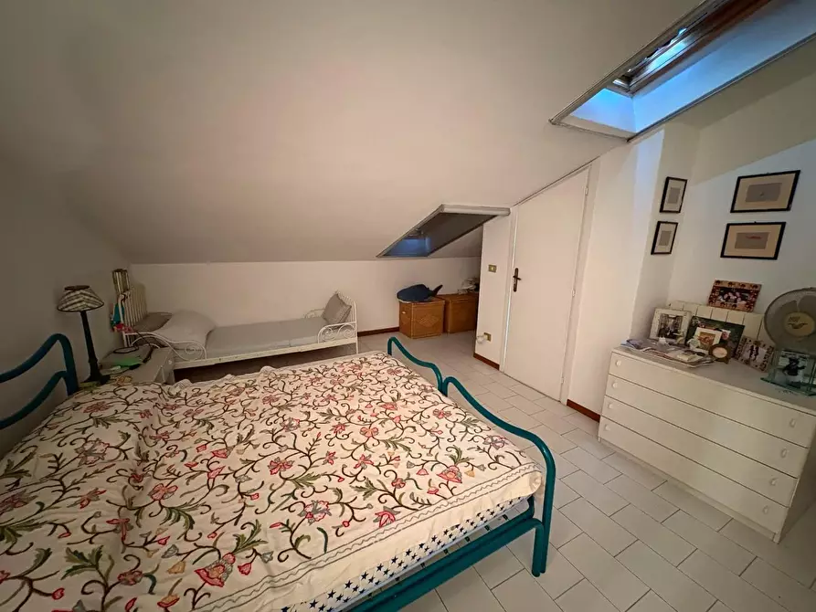Immagine 16 di Appartamento in vendita  a Montignoso