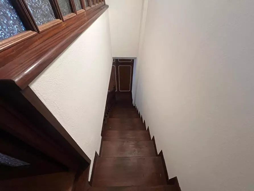 Immagine 10 di Mansarda in vendita  a Camaiore