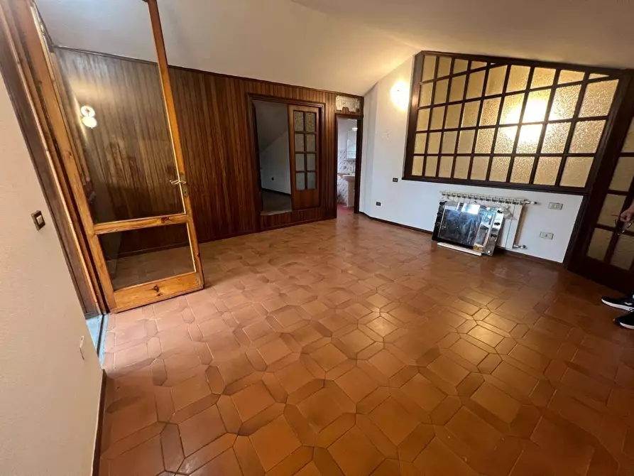 Immagine 15 di Mansarda in vendita  a Camaiore