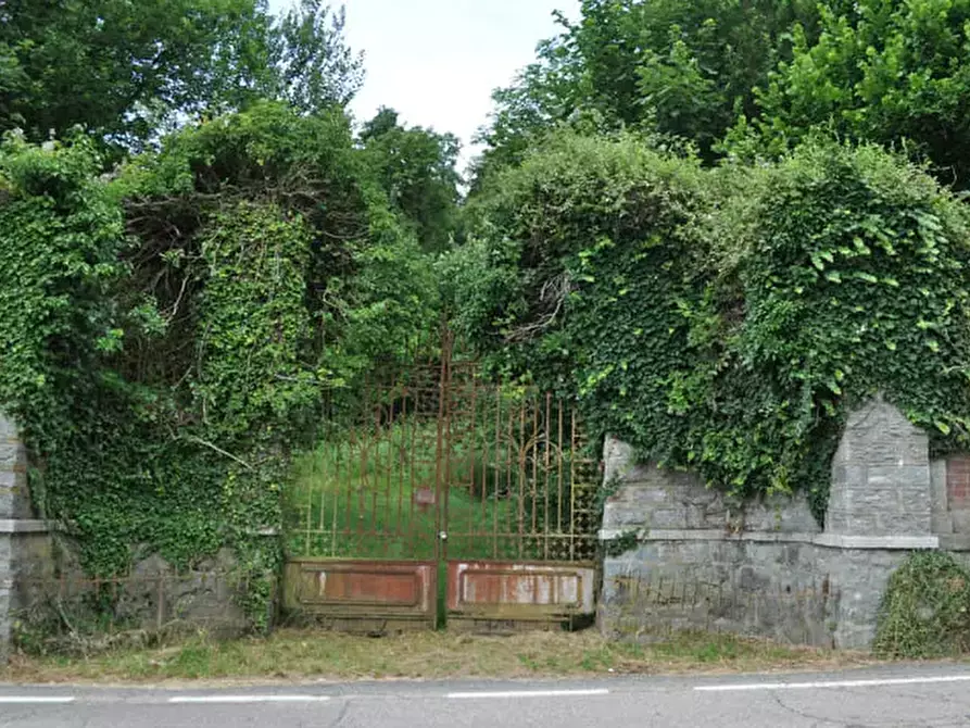 Immagine 2 di Villa in vendita  a Lanzo Torinese