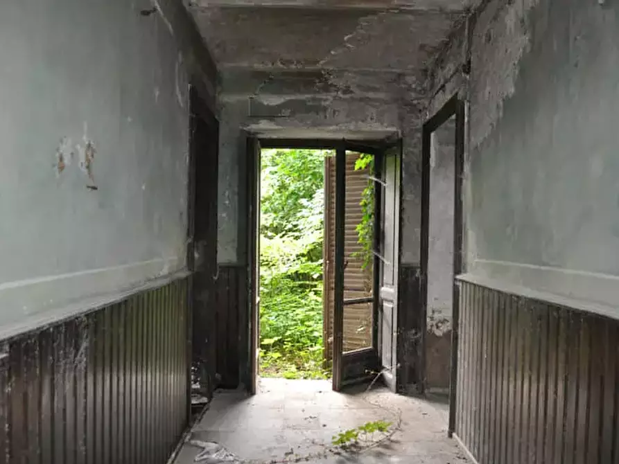 Immagine 6 di Villa in vendita  a Lanzo Torinese