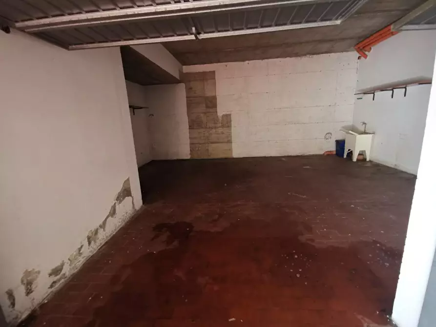 Immagine 27 di Appartamento in vendita  a Santa Croce Sull'arno