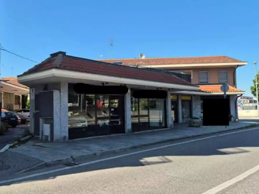 Immagine 3 di Negozio in vendita  a Settimo Torinese