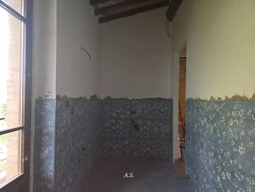Immagine 13 di Appartamento in vendita  a Colle Di Val D'elsa