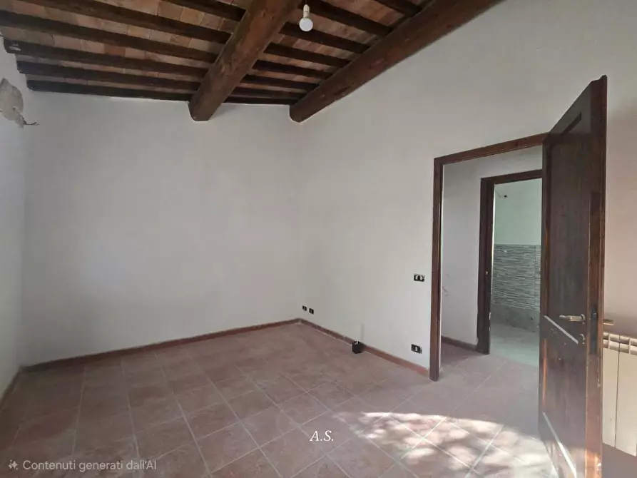 Immagine 10 di Appartamento in vendita  a Colle Di Val D'elsa