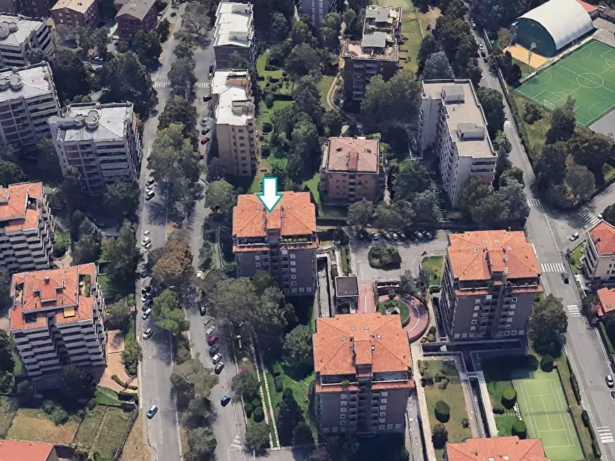 Immagine 2 di Appartamento in vendita  a Monza