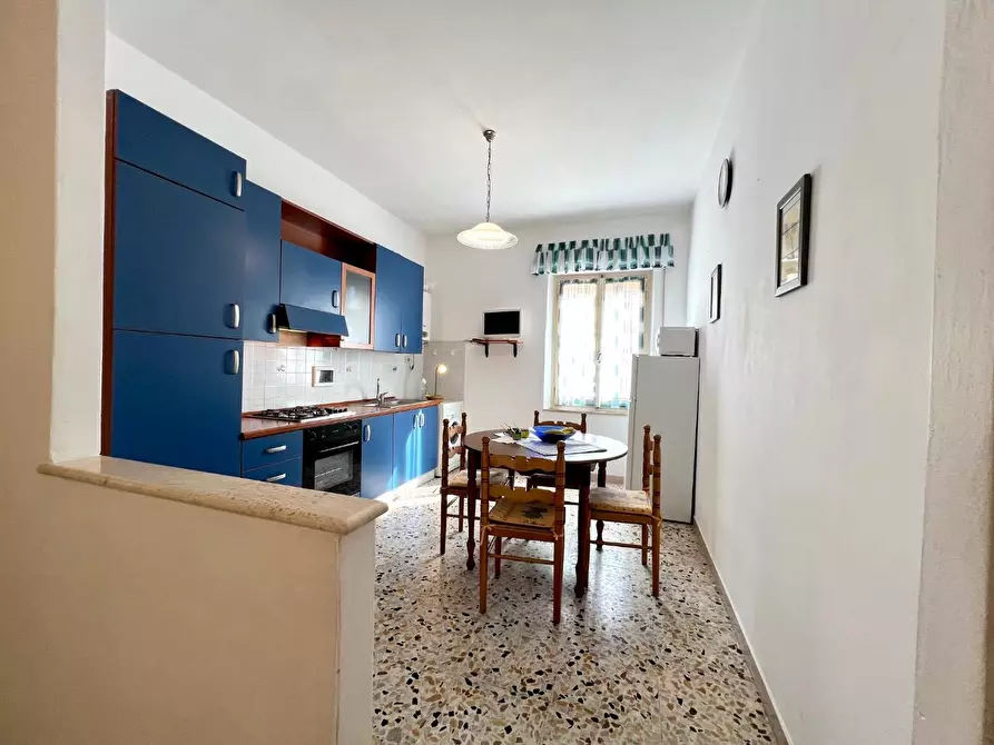 Immagine 10 di Appartamento in vendita  a Follonica