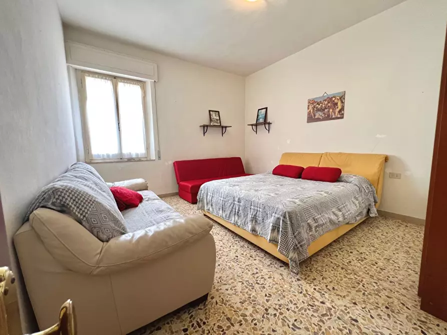 Immagine 25 di Appartamento in vendita  a Follonica