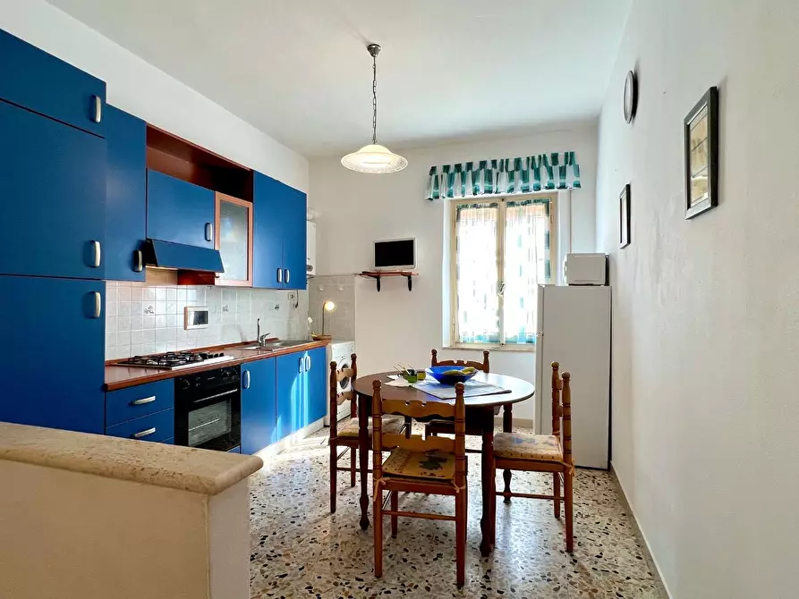 Immagine 11 di Appartamento in vendita  a Follonica