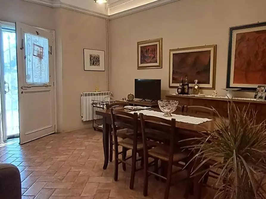 Immagine 9 di Terratetto in vendita  a Cascina