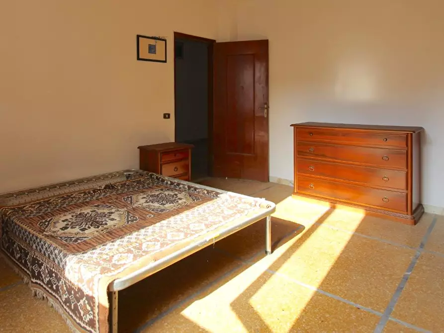 Immagine 18 di Appartamento in vendita  a Massa