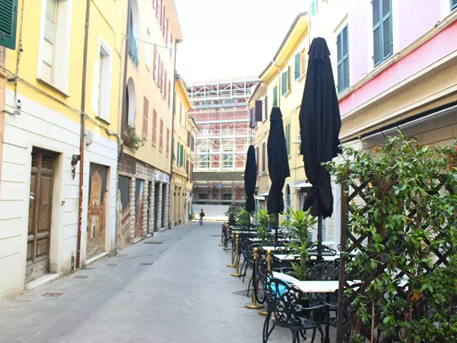 Immagine 27 di Appartamento in vendita  a Massa