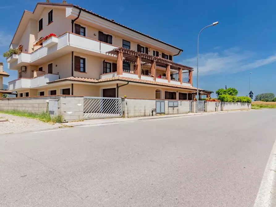 Immagine 37 di Appartamento in vendita  a Calcinaia
