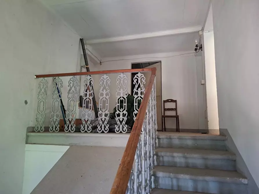 Immagine 29 di Porzione di casa in vendita  a Pontedera