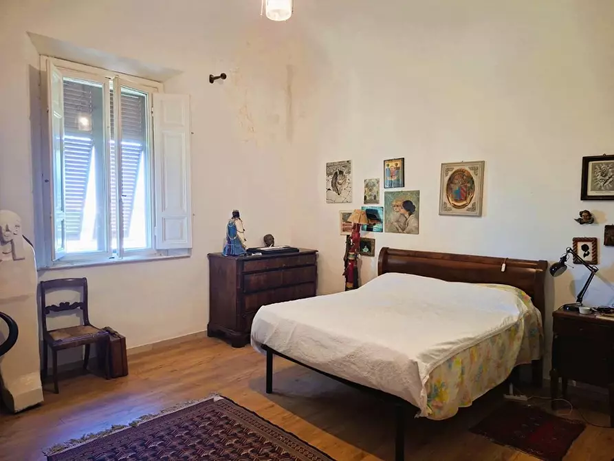 Immagine 27 di Porzione di casa in vendita  a Pontedera