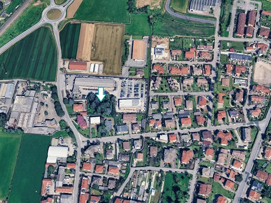 Immagine 1 di Terreno residenziale in vendita  a Arcene
