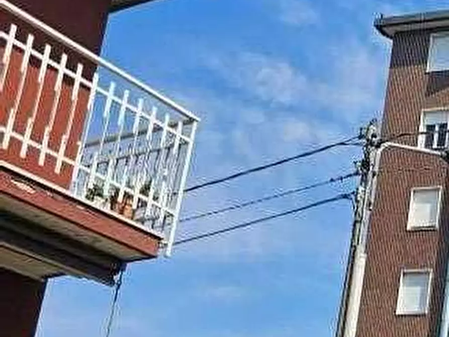 Immagine 2 di Appartamento in vendita  a Limbiate