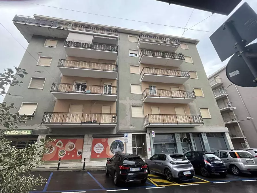Immagine 1 di Appartamento in vendita  a Gazzaniga