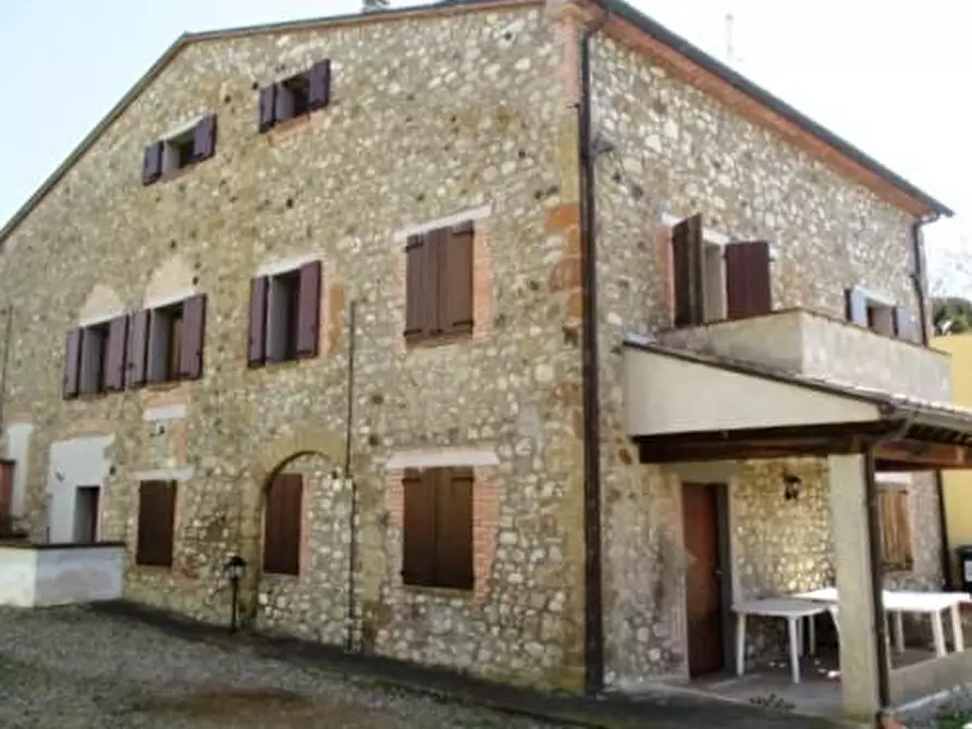 Immagine 1 di Appartamento in vendita  a Proceno