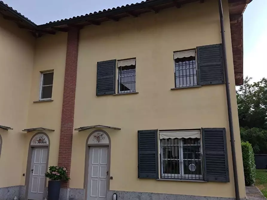 Immagine 2 di Villetta a schiera in vendita  a Villasanta