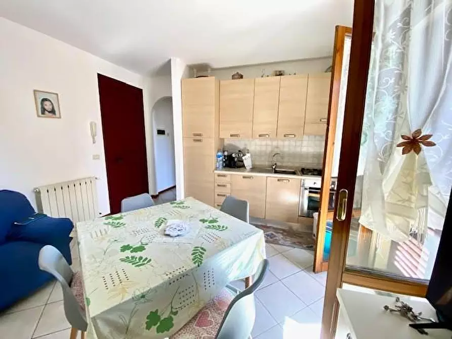 Immagine 16 di Appartamento in vendita  a Ponte Buggianese