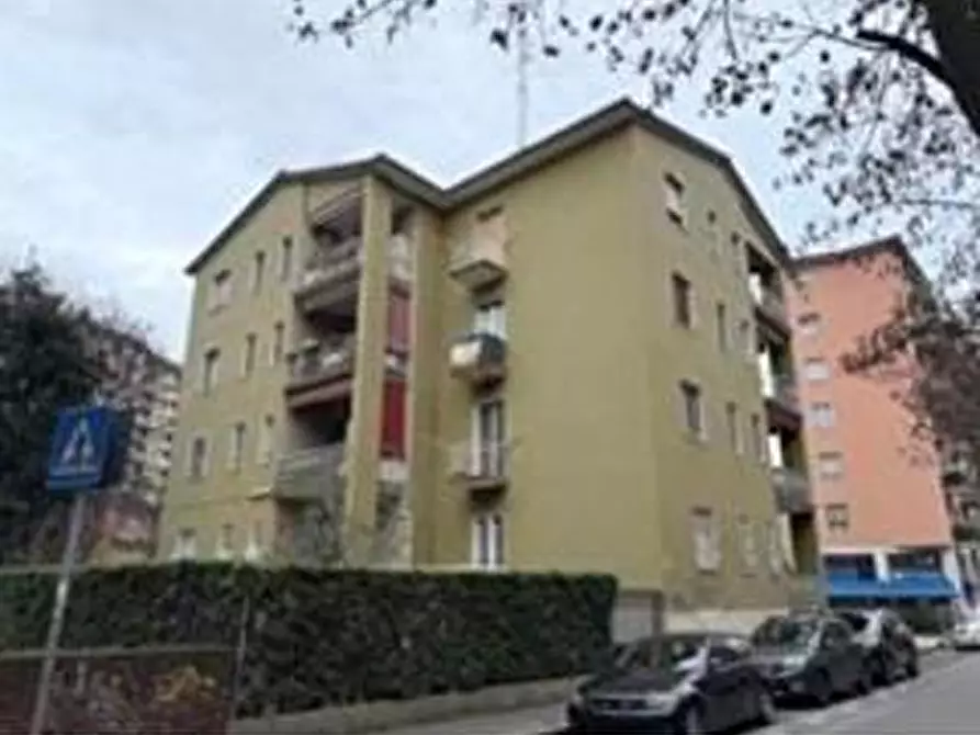 Immagine 2 di Appartamento in vendita  a Sesto San Giovanni