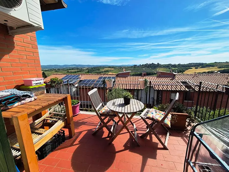Immagine 1 di Appartamento in vendita  a Monteriggioni
