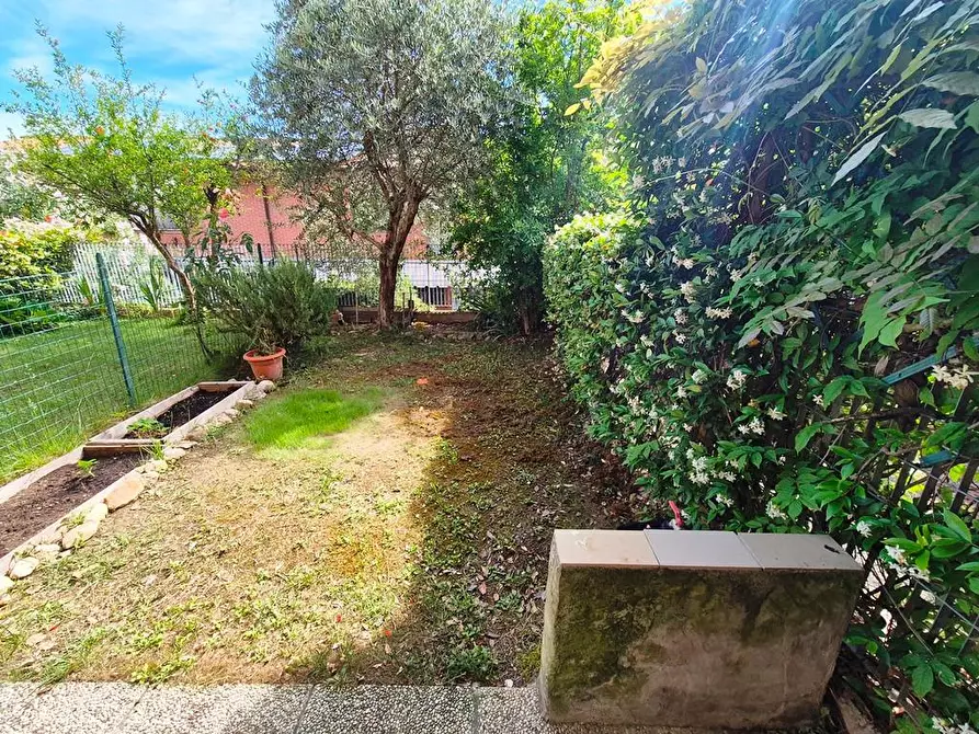 Immagine 21 di Appartamento in vendita  a Monteriggioni