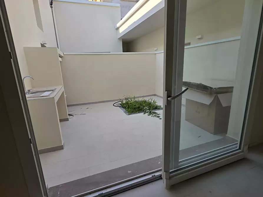 Immagine 14 di Loft/Open space in vendita  a Pontedera