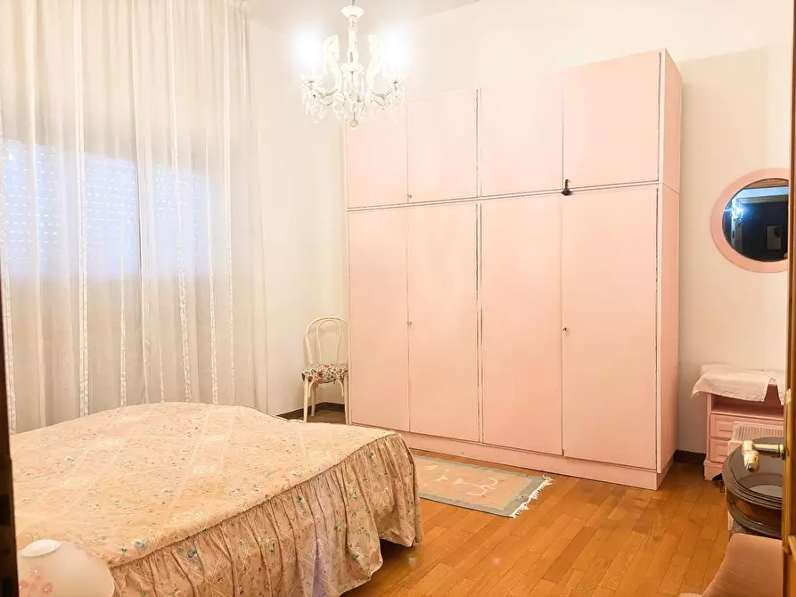 Immagine 13 di Villa in vendita  a Montelupo Fiorentino