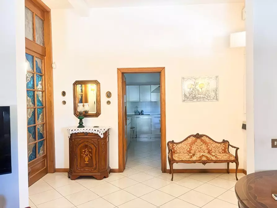 Immagine 6 di Villa in vendita  a Montelupo Fiorentino