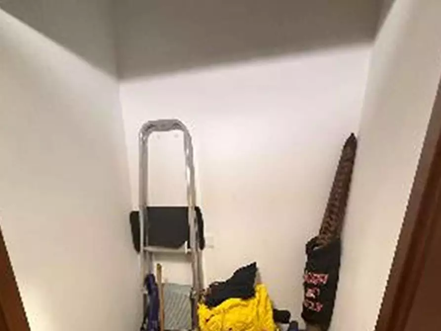 Immagine 13 di Appartamento in vendita  a Desio