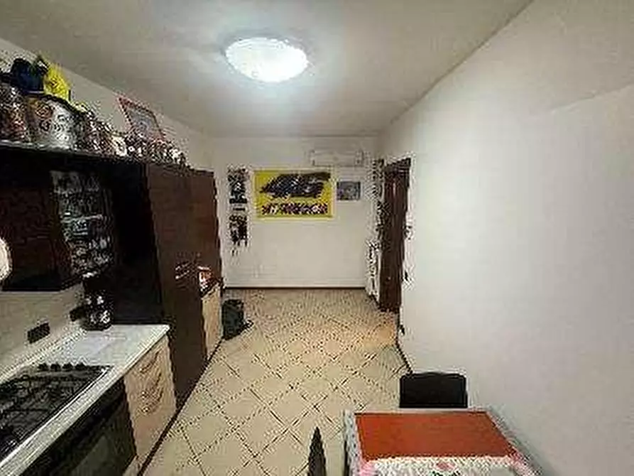 Immagine 5 di Appartamento in vendita  a Desio