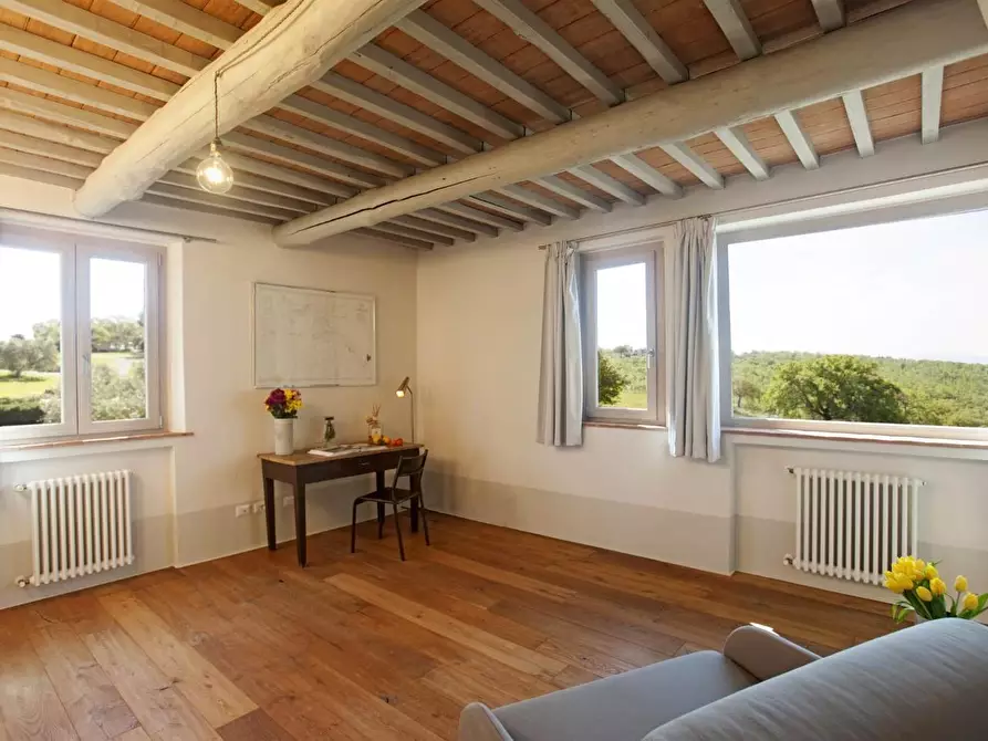 Immagine 9 di Casa colonica in vendita  a Magliano In Toscana