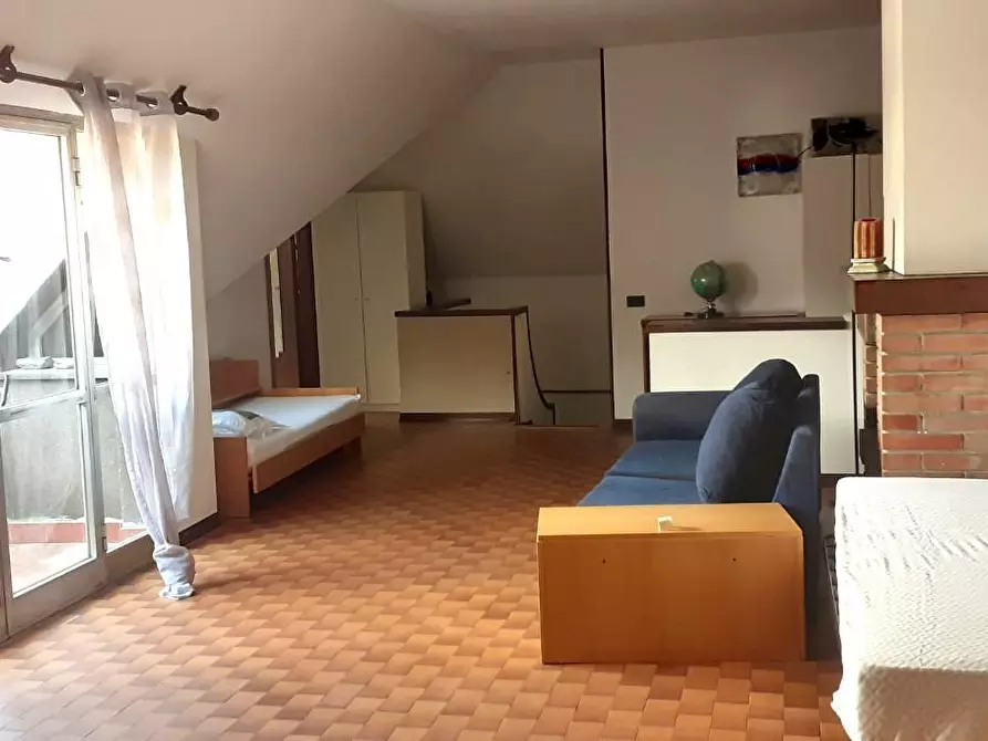 Immagine 14 di Appartamento in vendita  a Massa