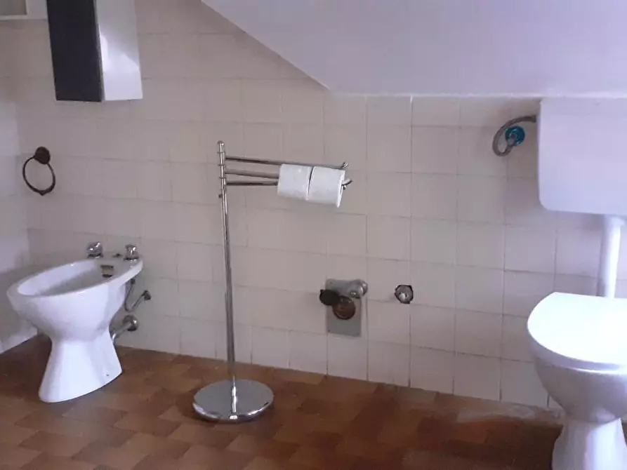 Immagine 13 di Appartamento in vendita  a Massa