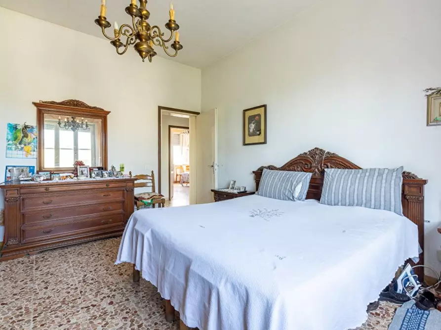 Immagine 29 di Casa bifamiliare in vendita  a Pisa